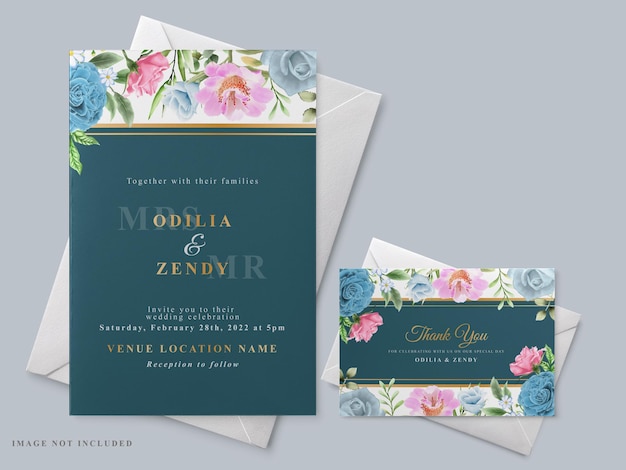 Modello di carta di invito matrimonio bellissimo con disegnato a mano floreale