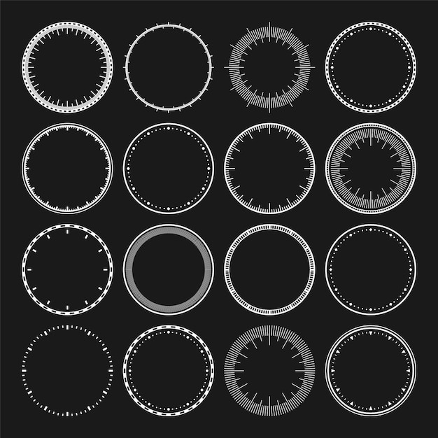 Orologio meccanico con quadrante bianco con segni di minuti e ore, timer o elemento di cronometro