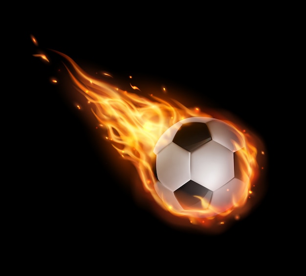 Pallone da calcio che vola con lingue di fuoco, calcio