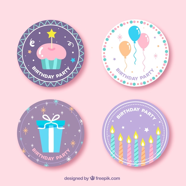 Set di quattro adesivi rotondi di compleanno