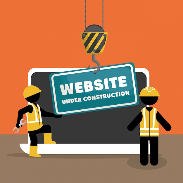 Sito in costruzione con laptop