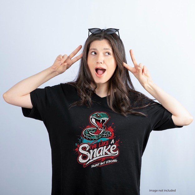 Snake T-Shirt Tipografia Disegno vettoriale