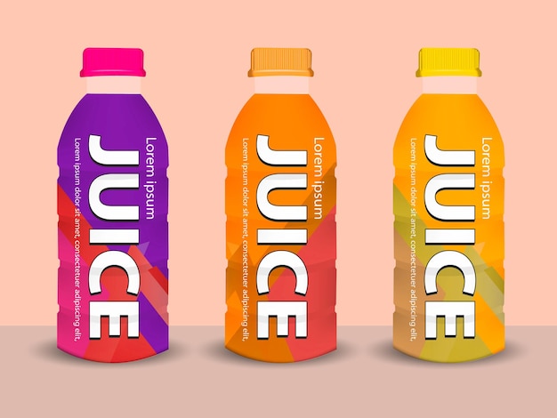 tre bottiglie di succo con la parola succo su di loro