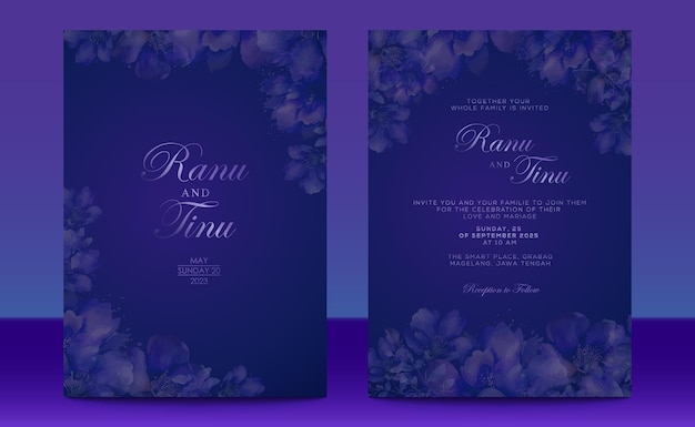 Un invito a nozze blu con fiori sul fondo.