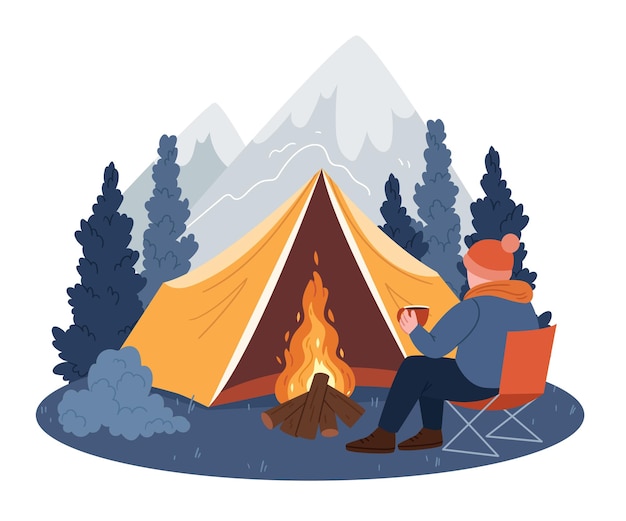 Un uomo beve caffè mentre fa un'escursione in una foresta di montagna una tenda gialla vicino a un falò