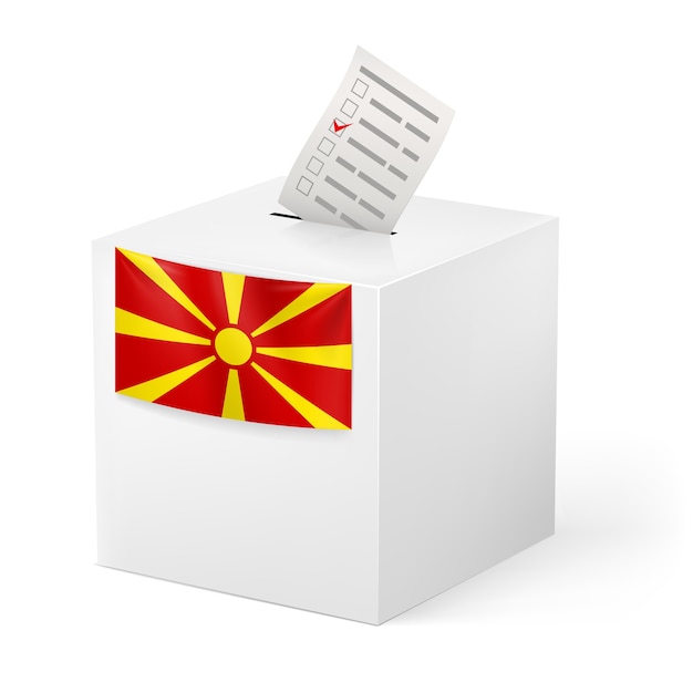 Urne con carta per voci. Macedonia