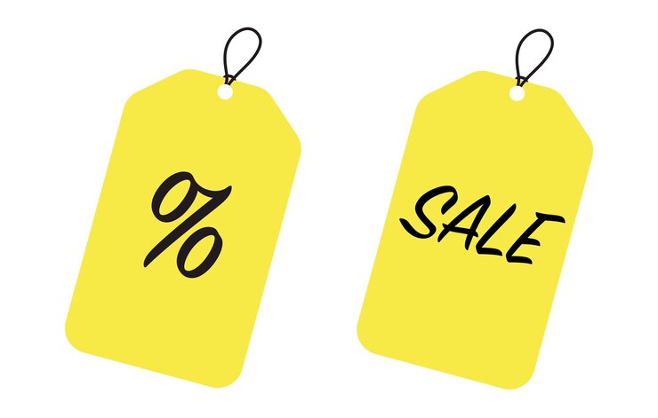 Vettore vendita tag ed etichette modello shopping etichette sconto in bianco e cartellini dei prezzi su carta gialla