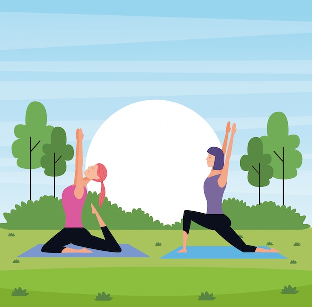 Yoga delle donne nel parco