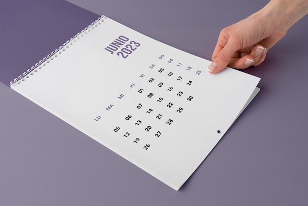 Gratis foto 2023 maandkalender stilleven