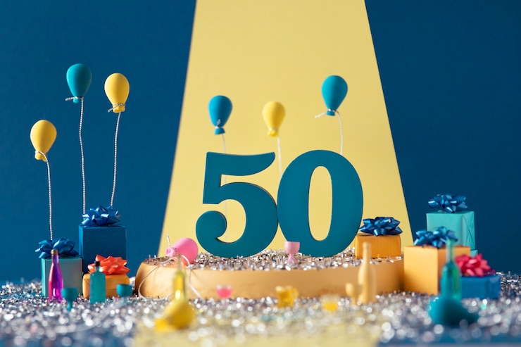 Gratis Foto 50e verjaardag feestelijk arrangement met ballonnen