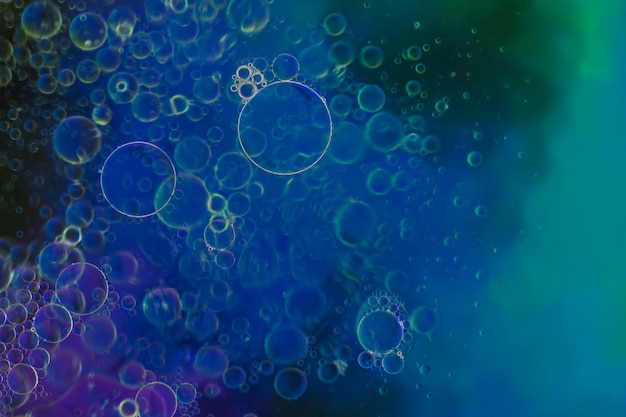 Gratis foto abstracte bubbels met omgekeerde fiter