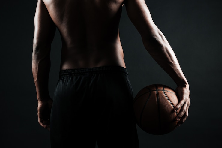 Gratis Foto afro-amerikaanse basketbalspeler, met bal