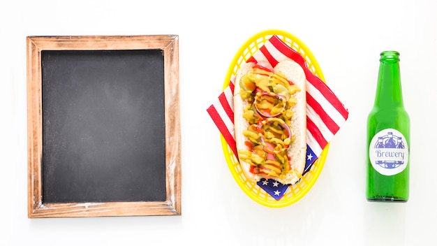 Amerikaans snel voedselconcept met hotdog