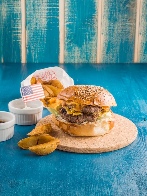 Gratis foto amerikaanse hamburger