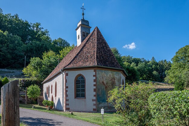 Amorsbrunn is een kapel in de stad Amorbach