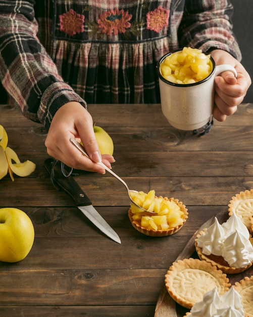 Appeltaarttaart met slagroom