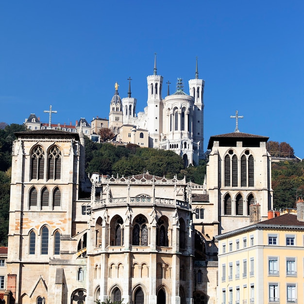 Gratis foto apsis van de kathedraal van saint jean, lyon