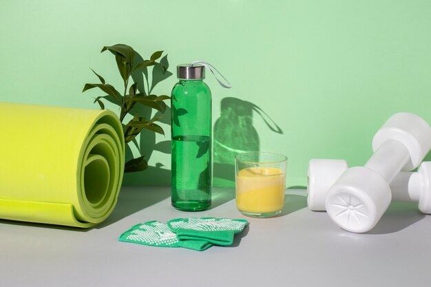 Assortiment groene yoga essentials