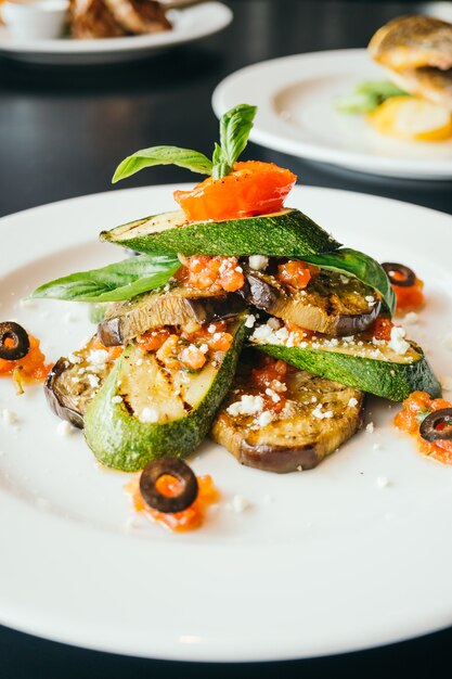 Aubergine courgette