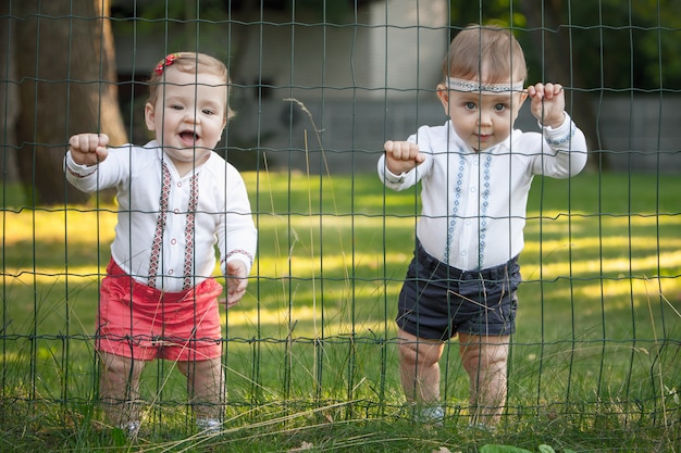 Gratis foto baby's meisjes, minder dan een jaar oud