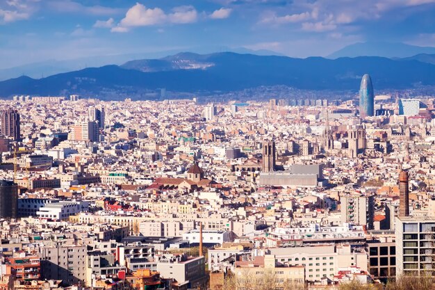 Barcelona vanaf het hoogste punt. Catalonië