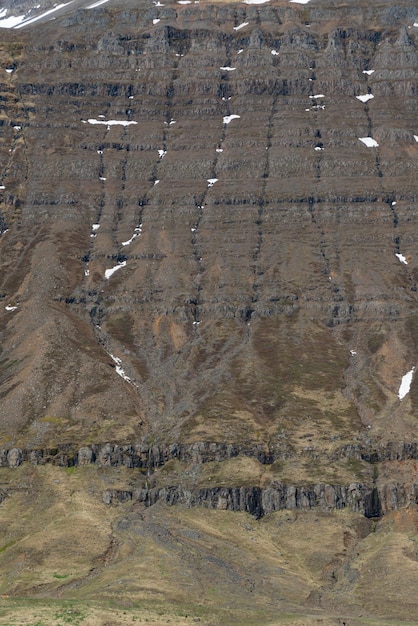 Gratis foto berg en hemel seydisfjordur ijsland 20 mei 2023