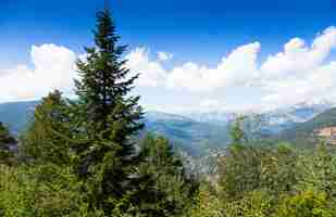 Gratis foto bergen van de pyreneeën vanaf het hoogtepunt