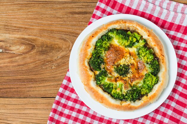 Biefstuk pizza, broccoli