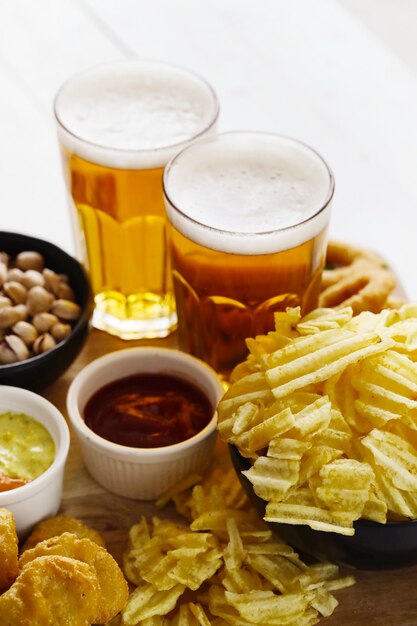 Bier en snacks