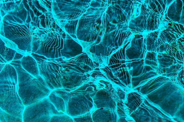 Blauw watergolf zwembad