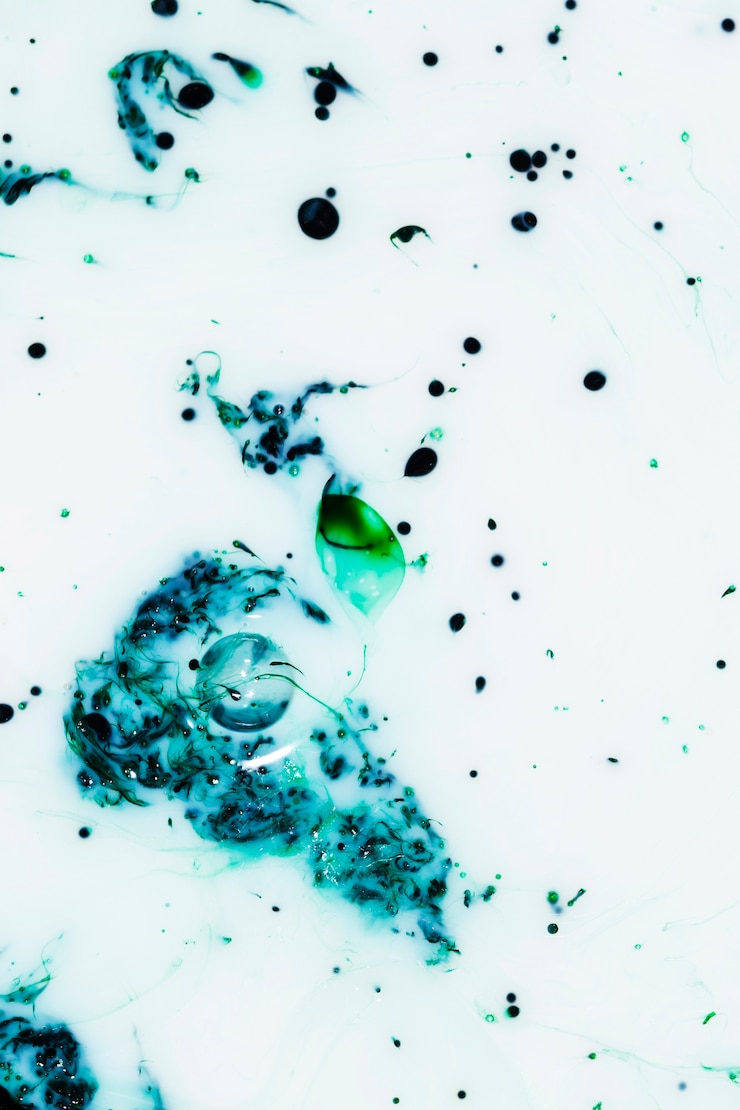 Gratis Foto blauwe achtergrond met bubbels en vlekken