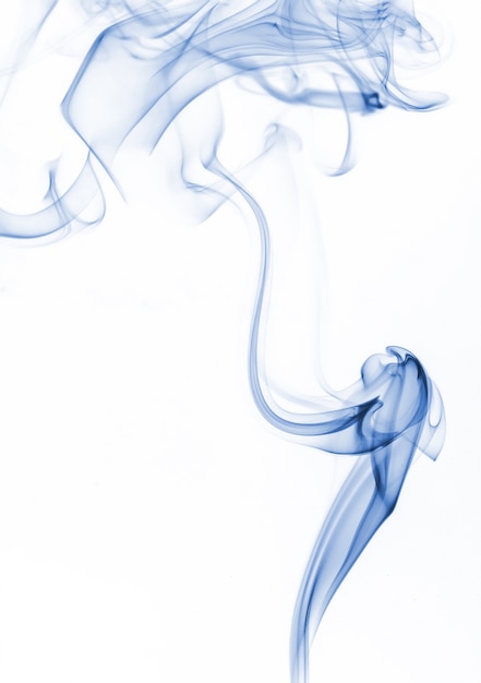 Blauwe rook collectie op witte achtergrond