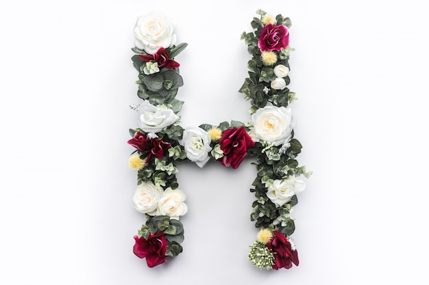 Gratis foto bloem letter h floral monogram gratis foto