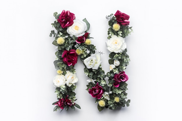 Bloem letter N Floral monogram Gratis foto