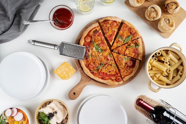 Boven uitzicht heerlijk eten op tafel