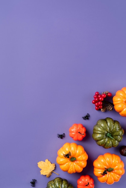 Bovenaanzicht creatief halloween arrangement