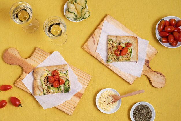 Bovenaanzicht heerlijk eten en drinken