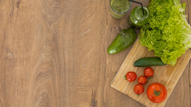 Bovenaanzicht heerlijk eten met kopie ruimte