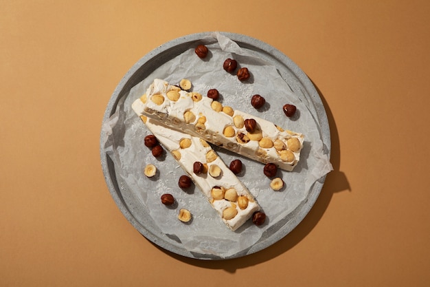 Bovenaanzicht op turron-dessert