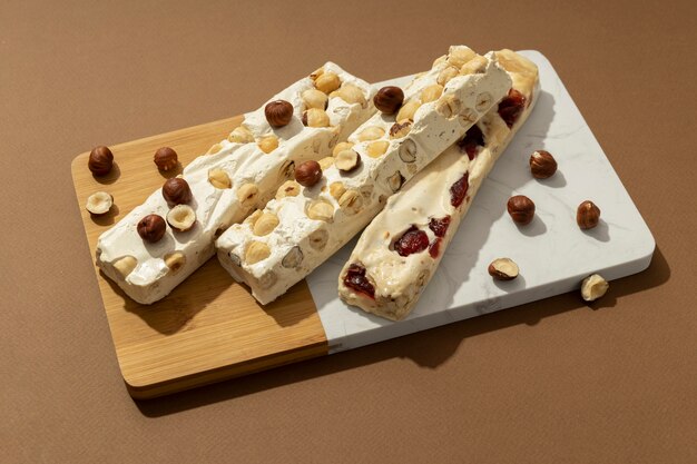 Bovenaanzicht op turron-dessert