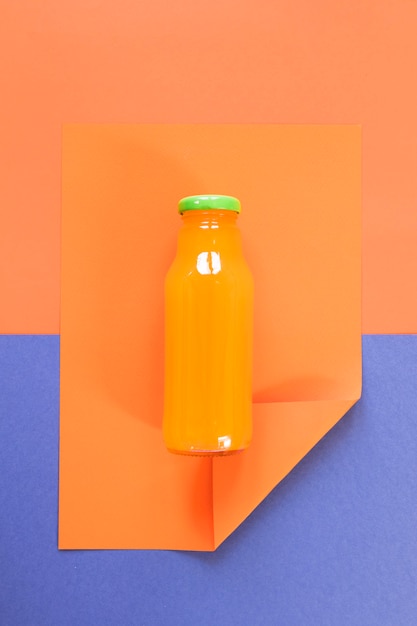 Bovenaanzicht oranje smoothie