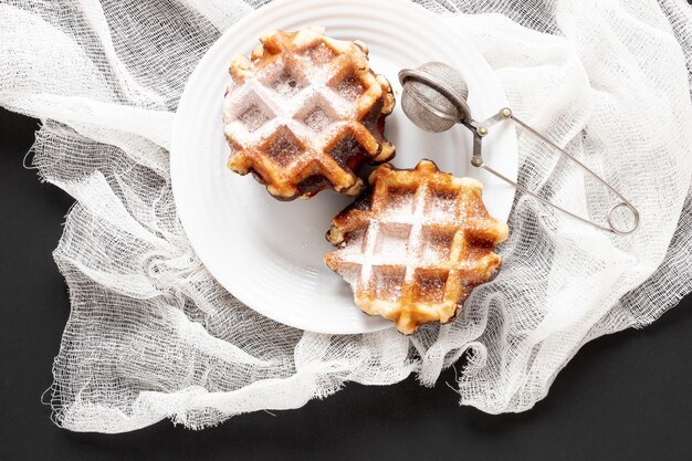 Bovenaanzicht smakelijke zelfgebakken wafels