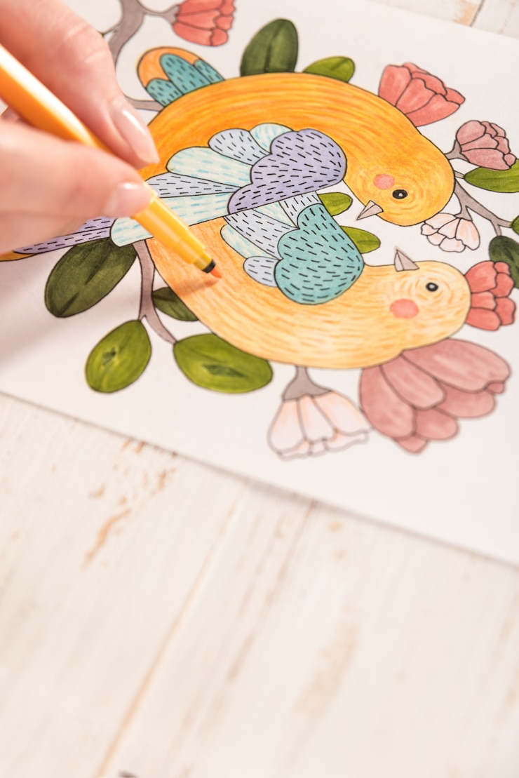 Gratis Foto bovenaanzicht van foto getekend met markeringen op papier