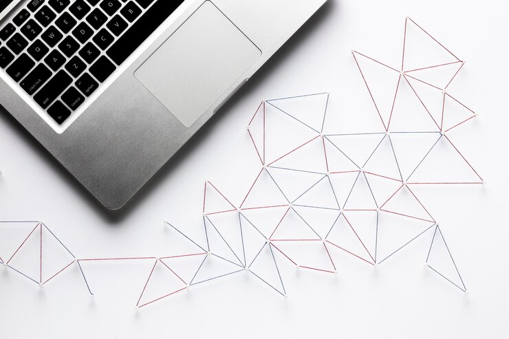 Gratis Foto bovenaanzicht van internet-communicatienetwerk met laptop