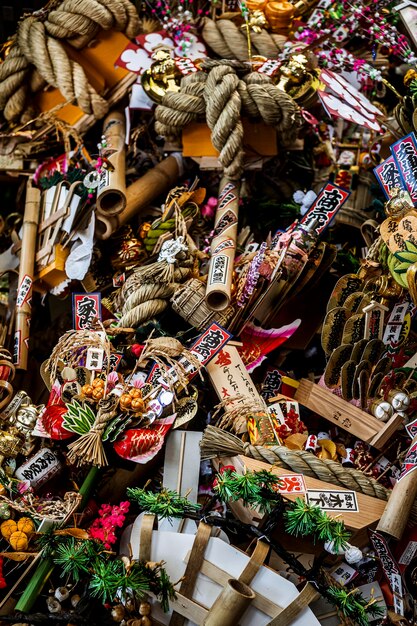 Bovenaanzicht van Japanse tempeldecoraties