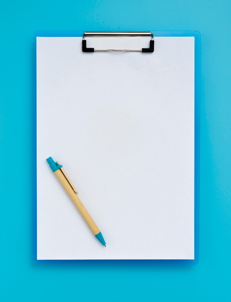 Gratis Foto bovenaanzicht van kladblok met pen