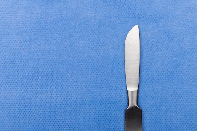 Bovenaanzicht van medische scalpel