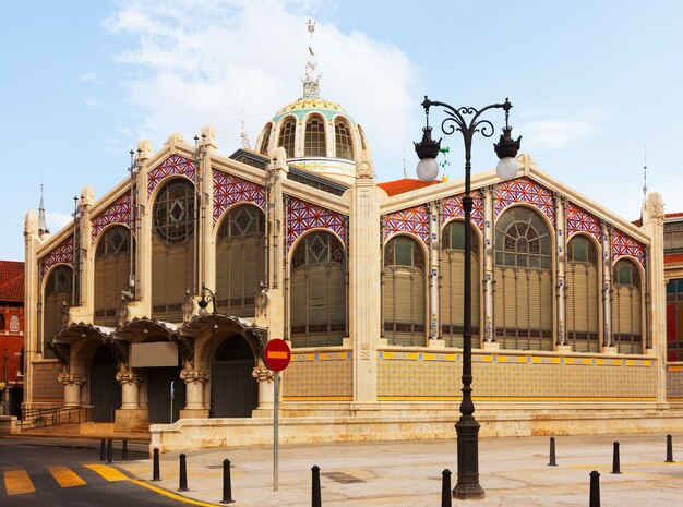 Buitenkant van Mercado Central in Valencia