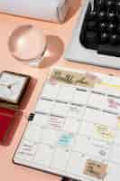 Gratis foto bullet journal en benodigdheden arrangement