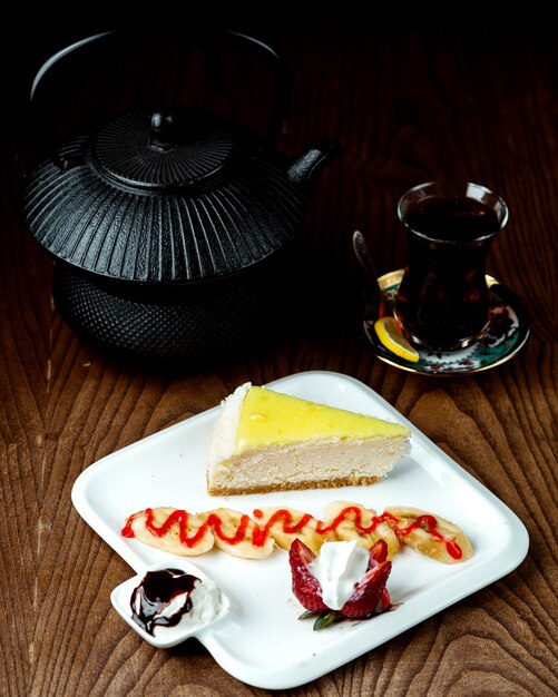Cheesecake met zwarte thee